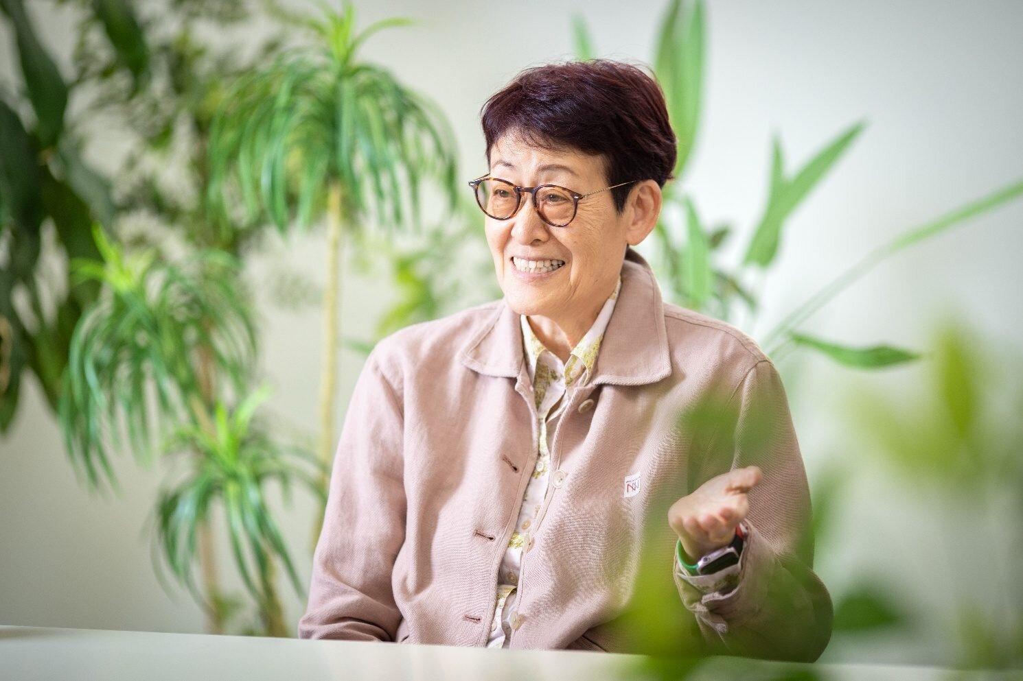 網野千文先生のインタビュー写真