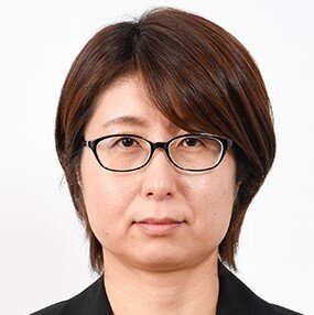 江里口梢氏